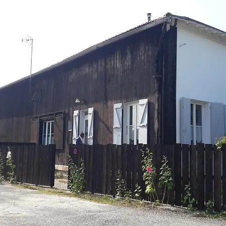 Appartement Le grenier a sel à Marennes  Extérieur photo
