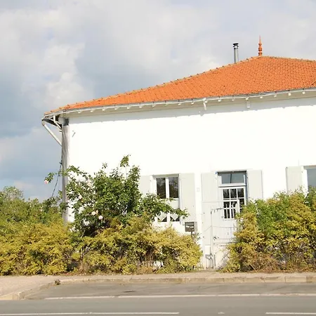 Appartement Le grenier a sel à Marennes  Extérieur photo